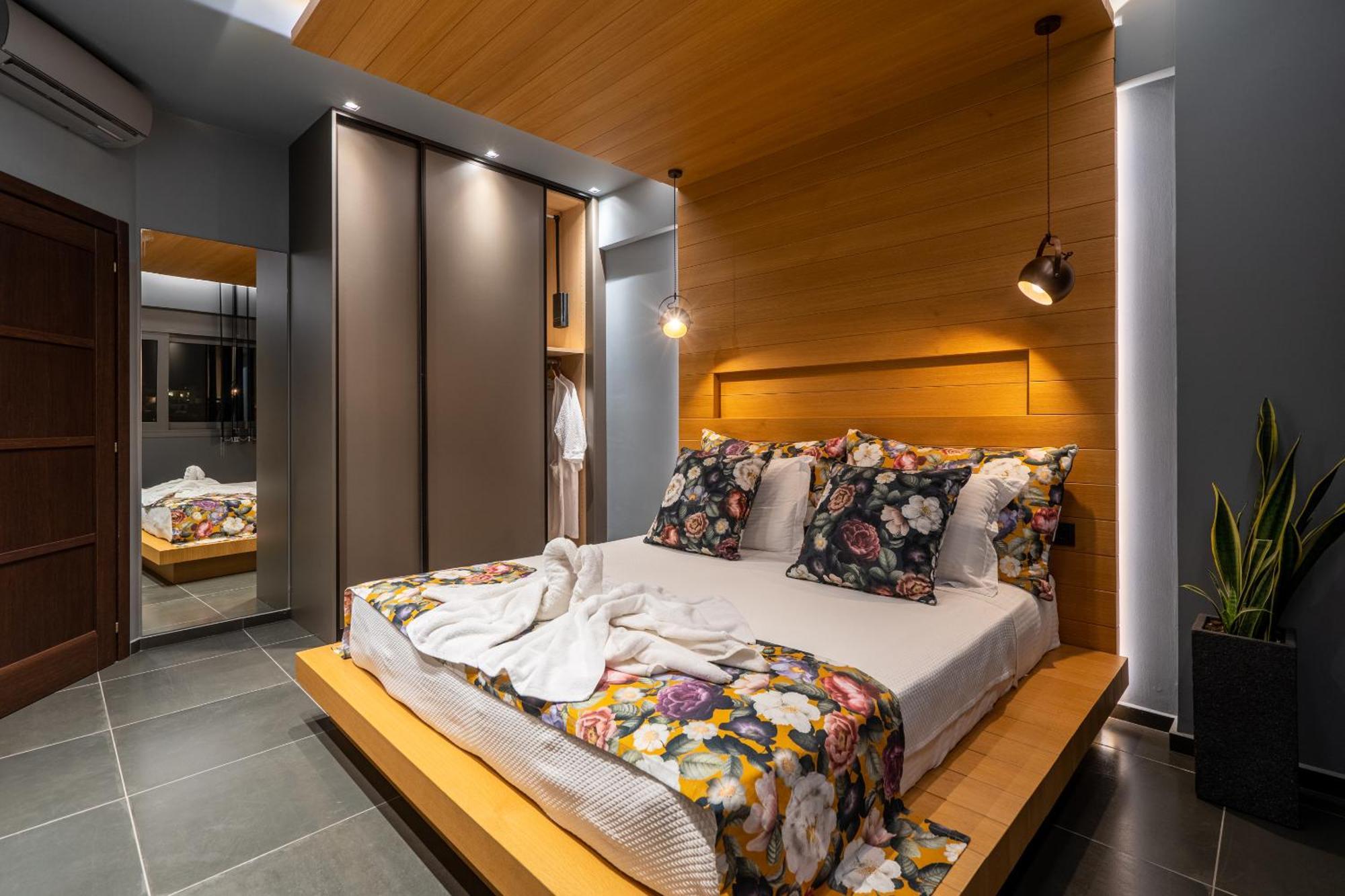 C.P. Luxury Suite Heraklion  Exterior photo